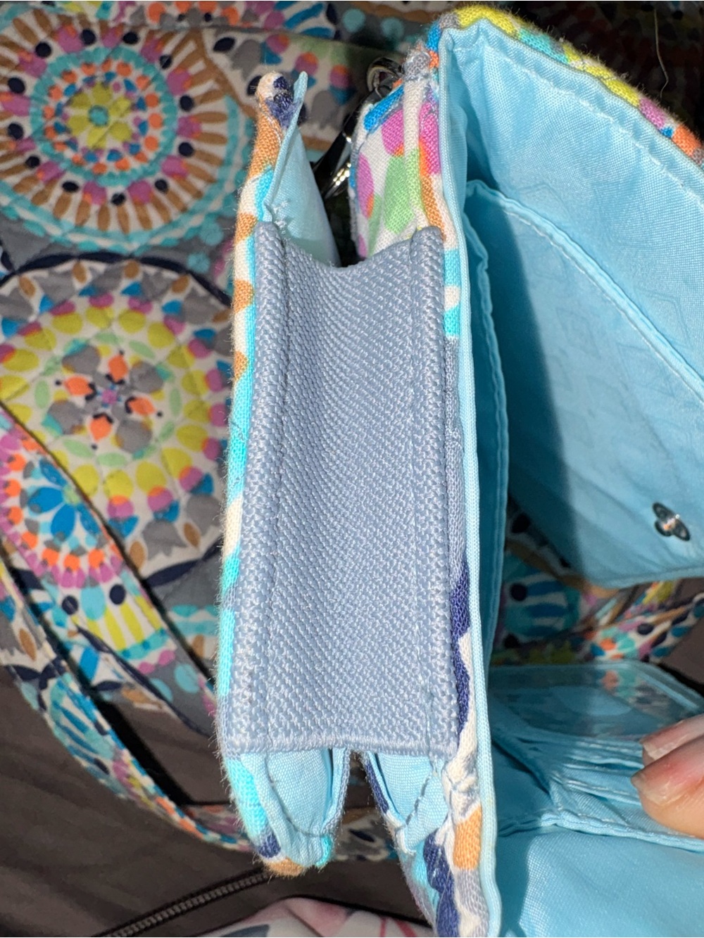 Vera Bradley Sunny Medallion Triple Hipster and Wallet Set - Picture 5 of 16